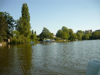 Berlin Spandau, Tour ca. 3 Stunden ab Boots vermietung durch Grimnitzsee, Stölpchensee, Klein Venedig; Bild 05-1